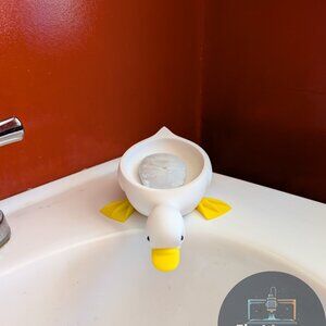 Self Draining Duck Soap Dish | Funny Bathroom & Kitchen Decor | 3D Printed Dish
